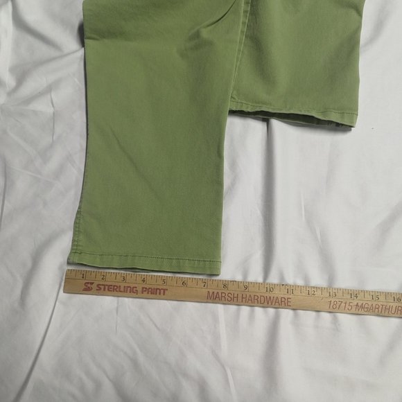 American Eagle Capri Green Denim Size 6 - Picture 9 of 9